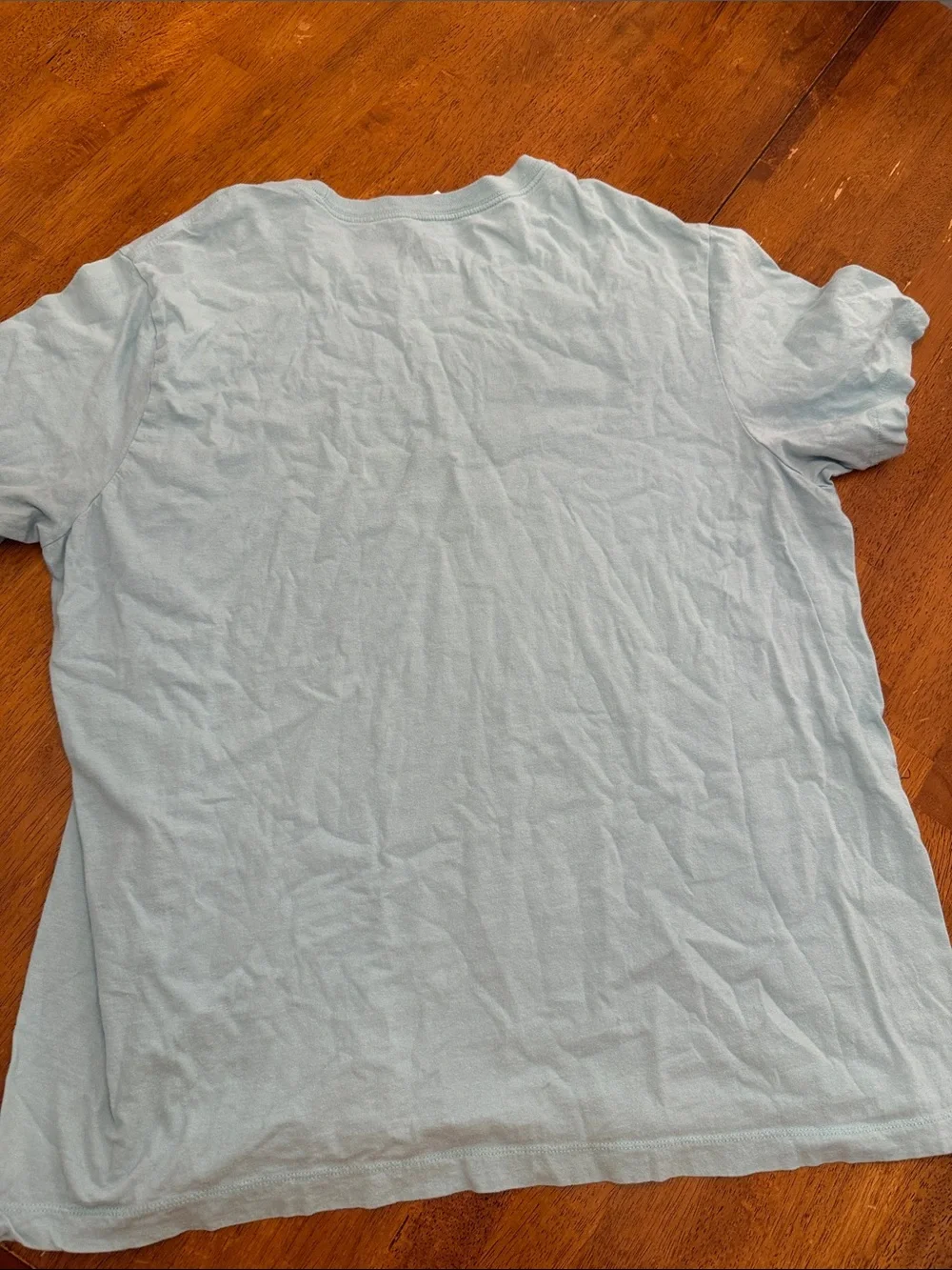 Nike Light Blue Short Sleeve Tee with Yellow Sun & Pink Graphic xl